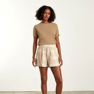BNWT Everlane The Air Oversized Crew Tee in iced coffee size S